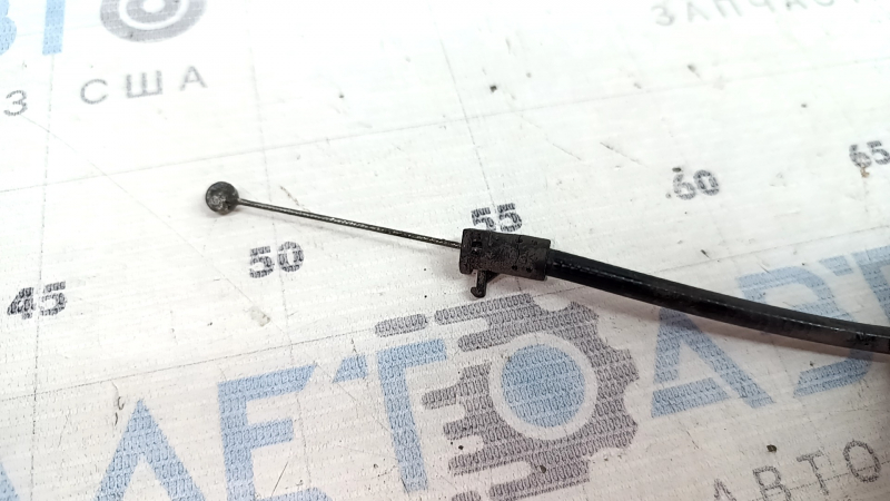 Bracket for opening the hood handle Audi Q7 16-26