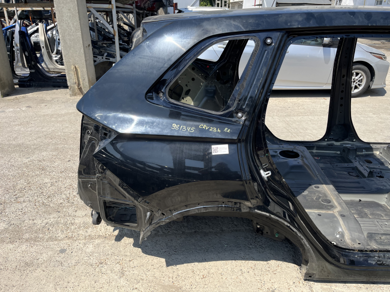 Quarter wing rear right Honda CRV 23-26 on the body, black