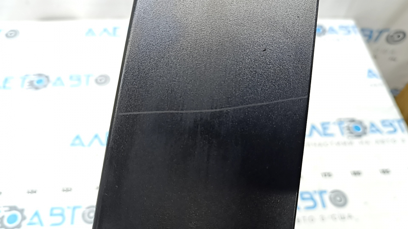 Honda CRV 23-26 front left side door trim scratch