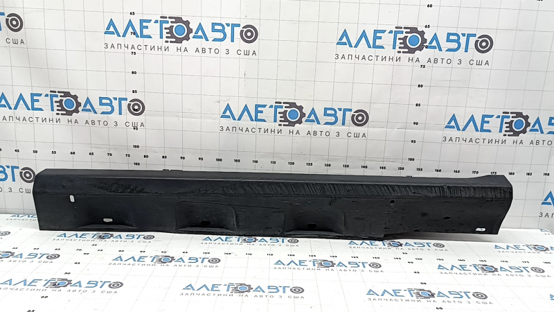 Front right threshold Ford C-max MK2 13-18 structure, cracked