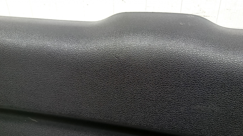 Lower tailgate trim for Audi Q7 16-26, black, scratches