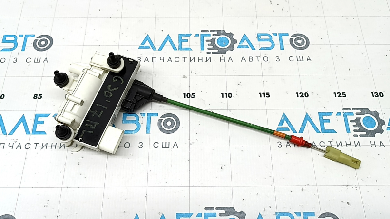 Rear left door closer BMW 5 G30 17-23