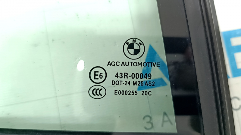 Door glass triangle rear right BMW 5 G30 17-23