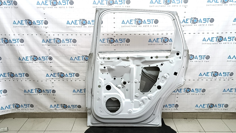 Bare rear right door Audi Q7 16-26 aluminum, white LS9R, butt