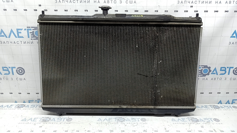 Water cooling radiator Honda Accord 13-17 hybrid, honeycombs are crushed