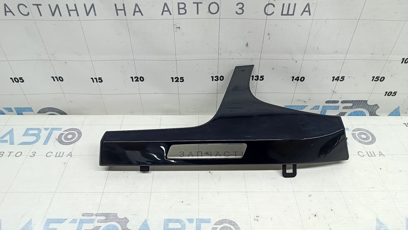 Front panel insert, driver's left, Audi Q7 16-19, black gloss, scratches