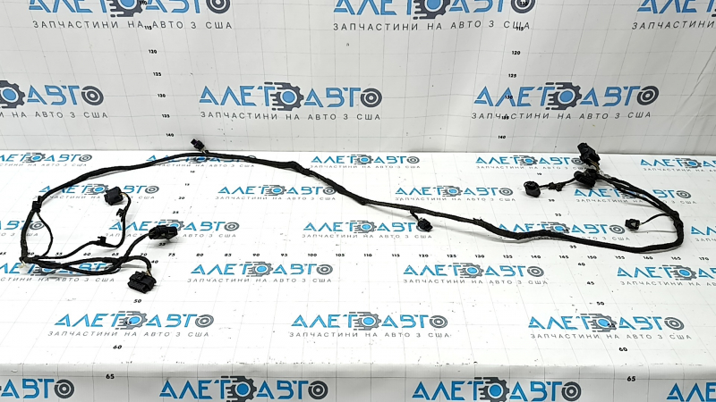 Wiring for the front bumper of a BMW 5 G30 17-23 for parking sensors, fog lights and BSM