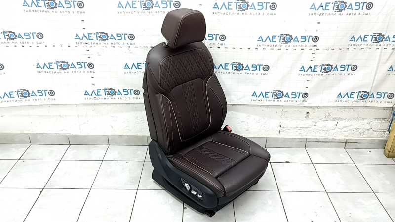 Passenger seat BMW 5 G30 17-23 with airbag, electric, heating, ventilation, massage, memory, dark brown leather, Comfort, scratches, dents on the rear lining