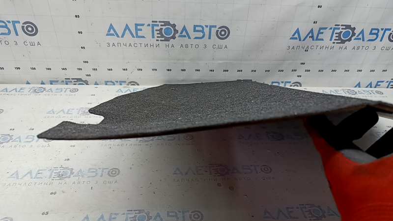 Trunk floor of Honda Accord 17 hybrid, gray, needs cleaning, dented, cracks