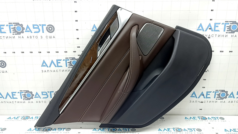 Door trim, rear left, BMW 5 G30 17-23, black, armrest and insert, dark brown leather, molding in walnut root wood, under the curtain, with a handle and Harman Kardon overlay, with backlighting, scratches, dents