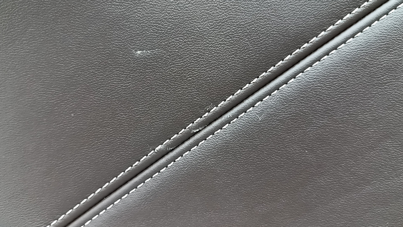Door trim, rear left, BMW 5 G30 17-23, black, armrest and insert, dark brown leather, molding in walnut root wood, under the curtain, with a handle and Harman Kardon overlay, with backlighting, scratches, dents