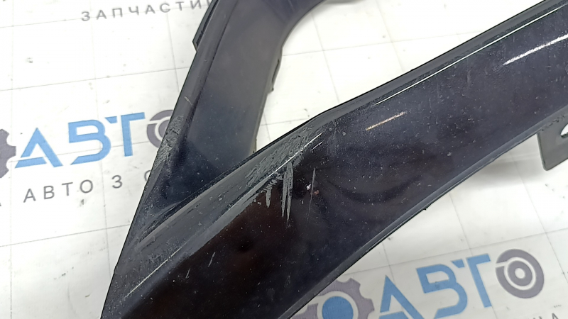 Frame of the lower grille of the front bumper Honda Accord 16-17 rest, hybrid, black gloss, scratches, cracked mount