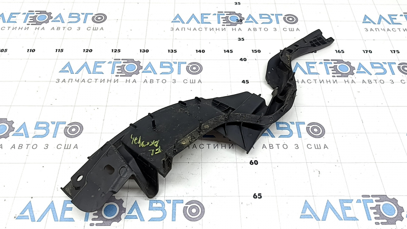 Left windshield wiper seal for Honda Accord 13-17, broken mount