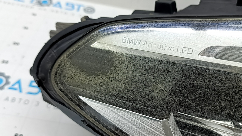 Front right headlight complete BMW 5 G30 17-20 adaptive LED Icon S552A, with units, without fastening, yellowed glass, cobweb