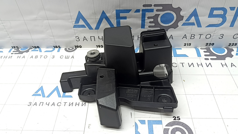 Front bumper mount, right, Audi e-tron GT 22-24