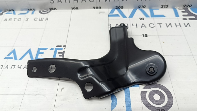 Right front fender bracket for the Audi e-tron GT 22-24