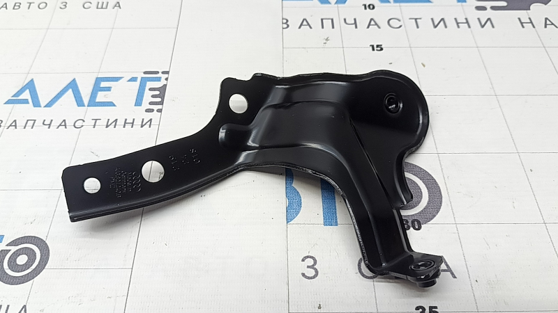 Right front fender bracket for the Audi e-tron GT 22-24
