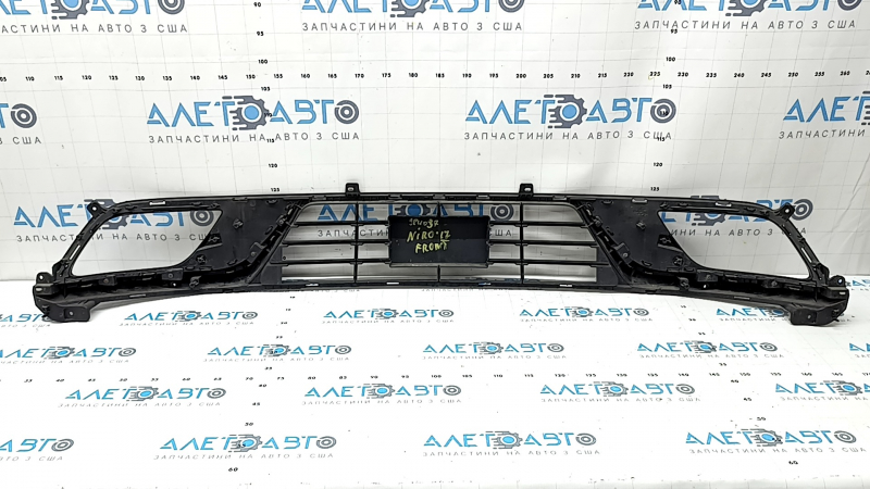 Lower grille of the front bumper Kia Niro 17-19 HEV, PHEV under fog lights and radar, bumpers