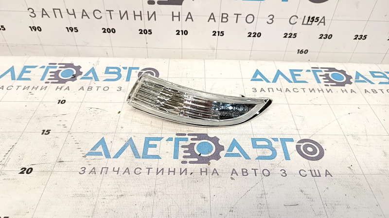 Left turn signal mirror for Ford Fiesta 11-19