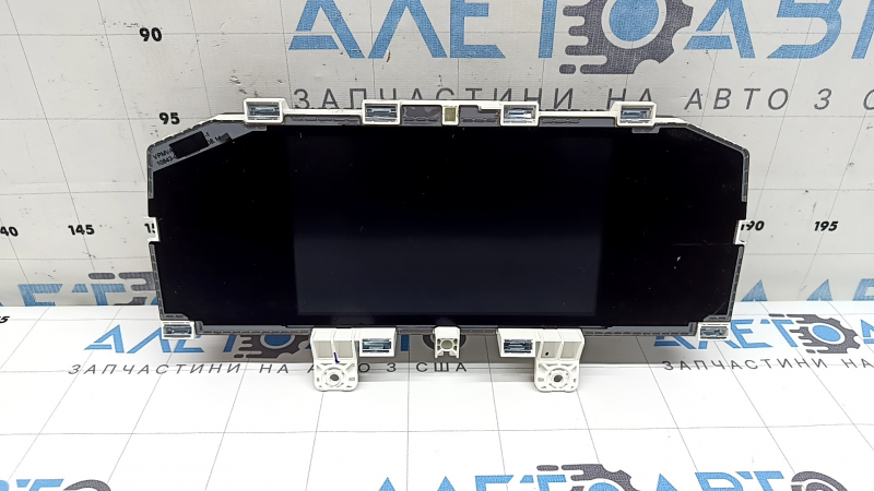 Instrument cluster VW Jetta 22-23 electric, 54k, scratches