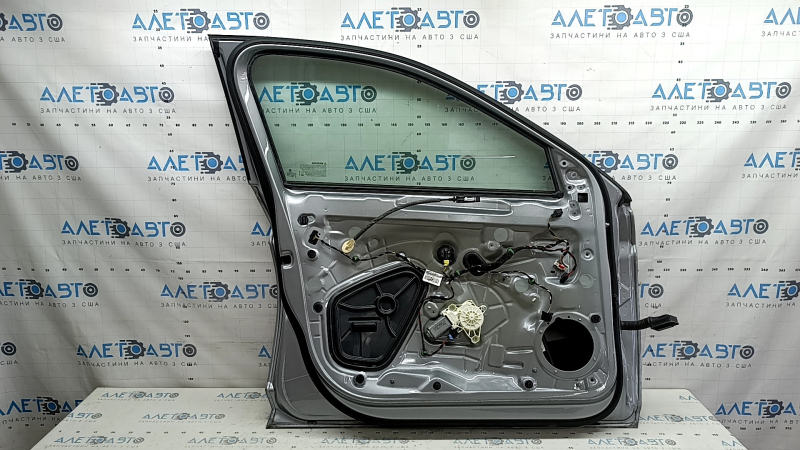 Front left door assembly VW Jetta 19-26 silver LB7S