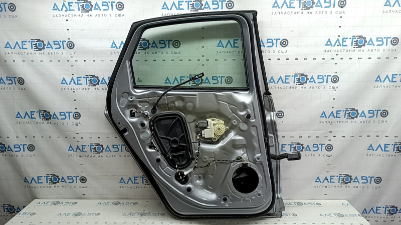 Door assembly rear left VW Jetta 19-26 silver LB7S, butt