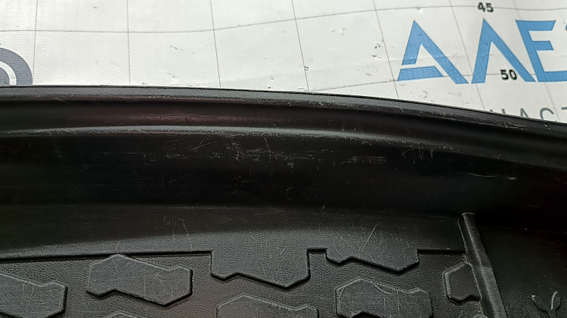 Trunk mat rubber Audi Q5 80A 18-25 black, scratches