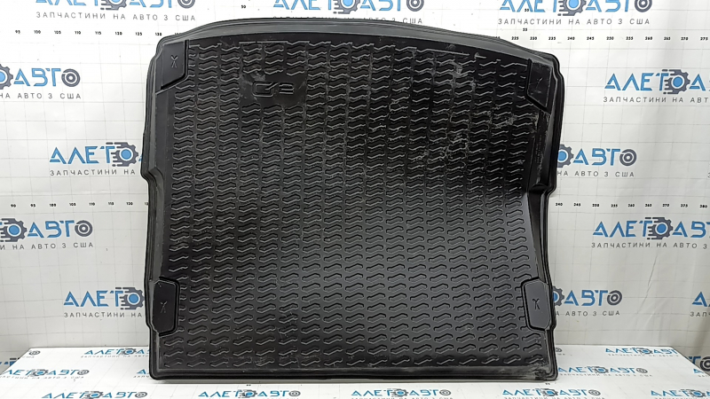 Trunk mat rubber Audi Q5 80A 18-25 black, scratches