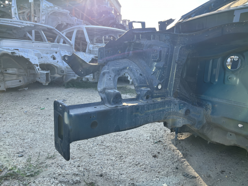 Front right quarter panel of Kia Niro 17-22 HEV, PHEV on the body, blue