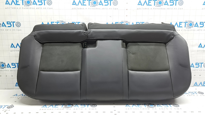Rear seat cushion for Nissan Ariya 23-26, black leatherette, heated, wrinkled