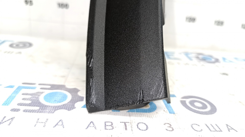 Front left fender arch trim Ford Escape MK4 20 - structure, scratches