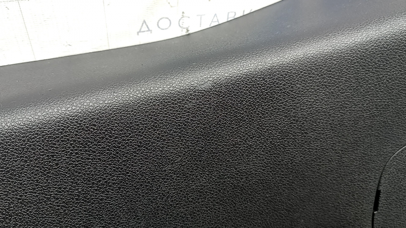 The lower trim of the trunk door of the Kia Niro 17-22 is black, scratches, the fastener is broken