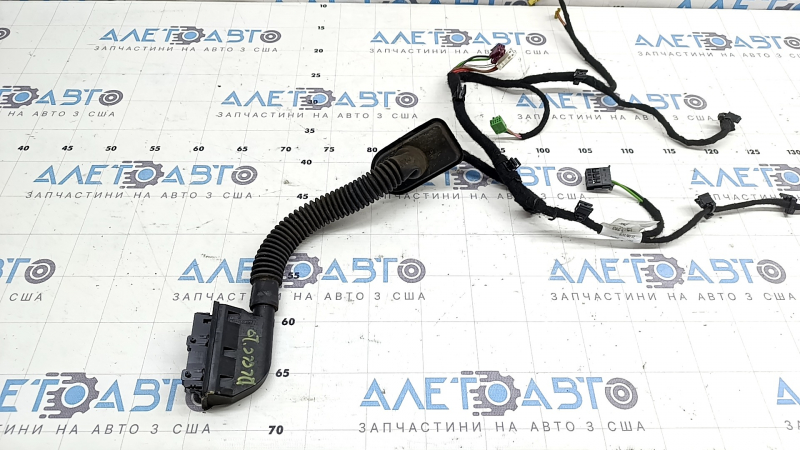 Wiring for the rear left door of the Mercedes GLC 16-22 keyless