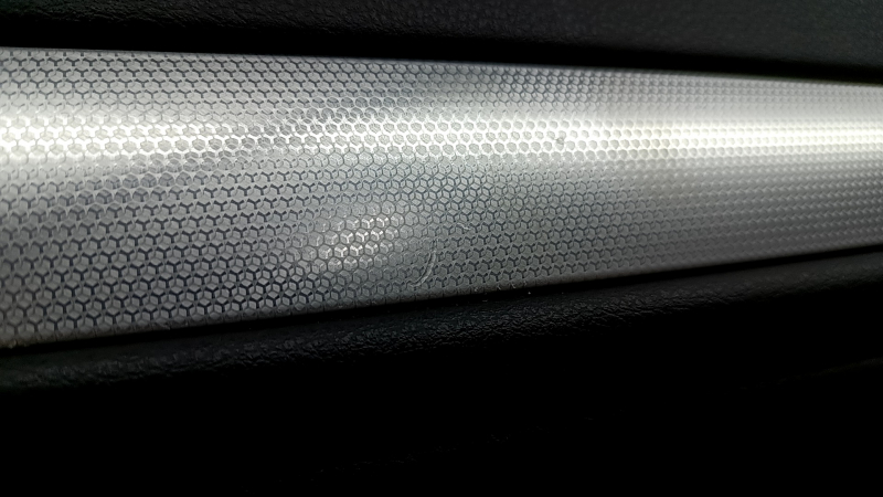 Door trim card rear right Audi Q3 8U 15-18 black, insert black leather, insert under aluminum, armrest black leather, scratches, worn, broken fastener