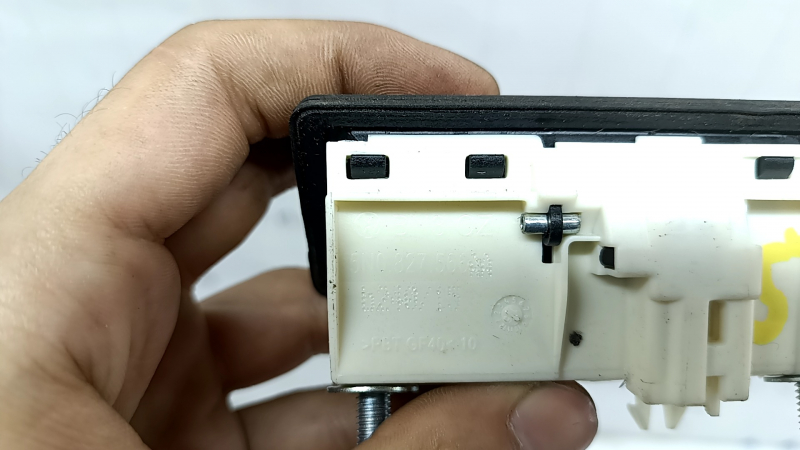 Rear view camera with button and trunk release handle for Audi Q3 8U 15-18 without wiring
