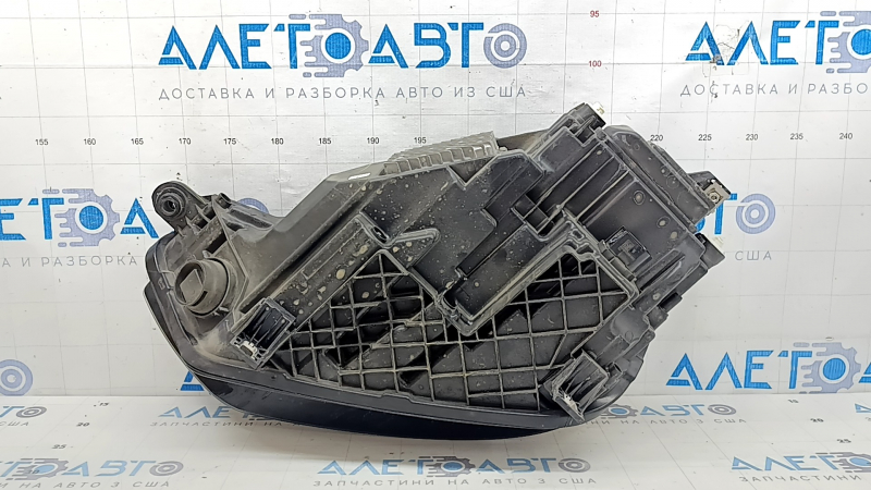Front right headlight assembly Audi Q5 80A 21-25 LED, sand