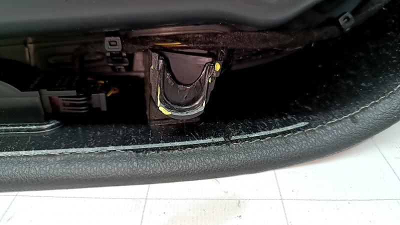 Door trim card rear right Audi Q3 8U 15-18 black, insert black leather, insert under aluminum, armrest black leather, scratches, worn, broken fastener