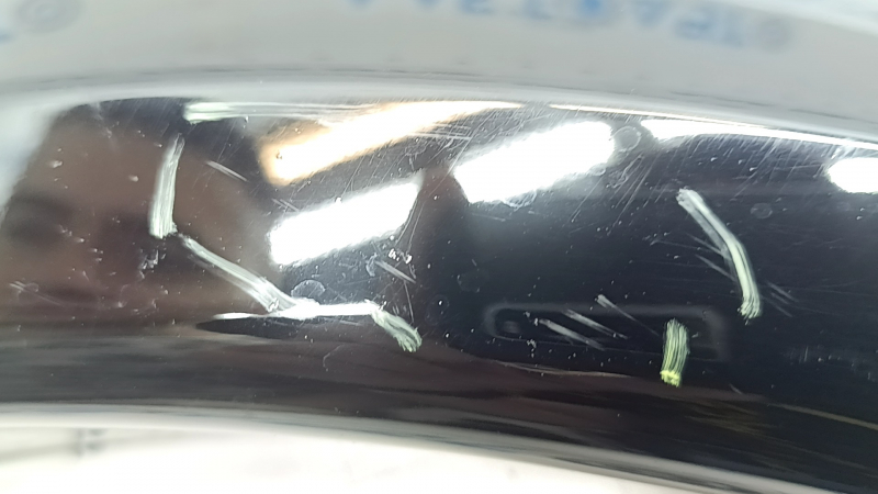 Rear left fender arch trim Nissan Ariya 23-26 black gloss, scratches