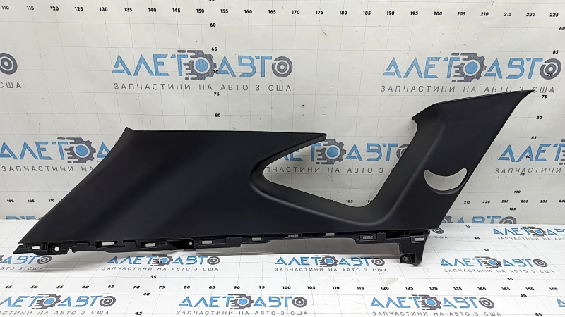 Left rear pillar trim Hyundai Tucson 22-24 black, scratches, broken fasteners