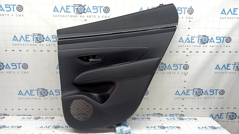 Door trim, rear right card, Hyundai Tucson 22-26, black with black fabric insert, black armrest, chrome molding with black gloss, scratches