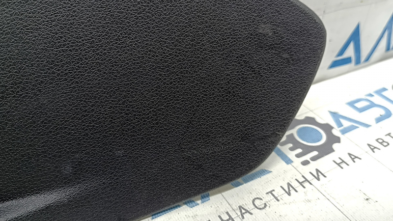 Left trunk door trim plug for Audi Q3 8U 15-18, black, scratches