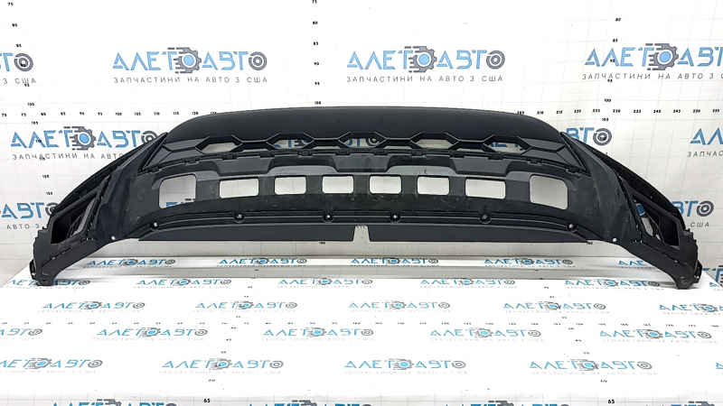 Front bumper lip VW Tiguan 18-21 structure, scratches