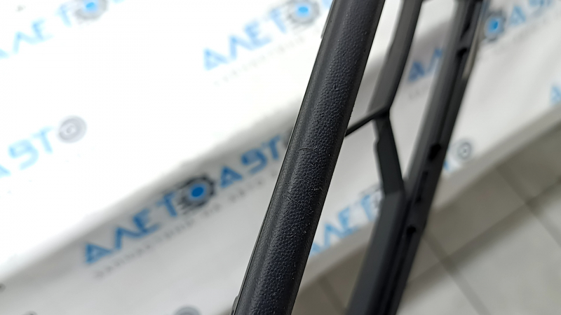 Front bumper lip VW Tiguan 18-21 structure, scratches