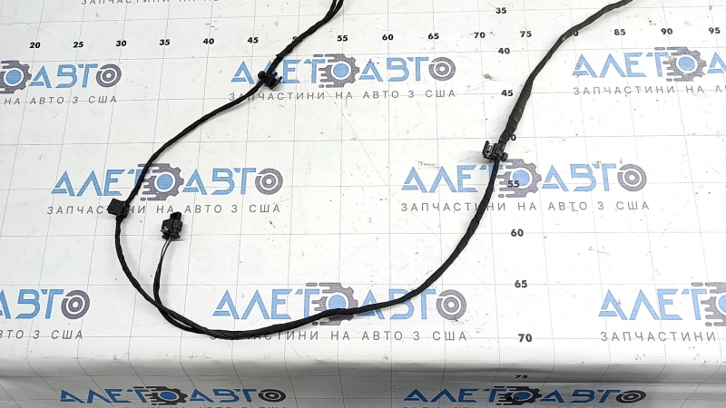 Wiring for the rear bumper of a Mercedes W167 GLE 350 450 20-23 for 6 parking sensors and a foot opening sensor