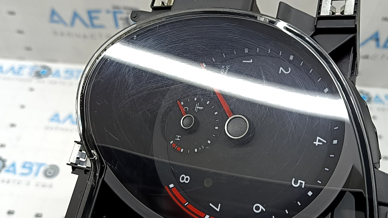 Instrument cluster VW Tiguan 18-21 SEL 159k, scratches