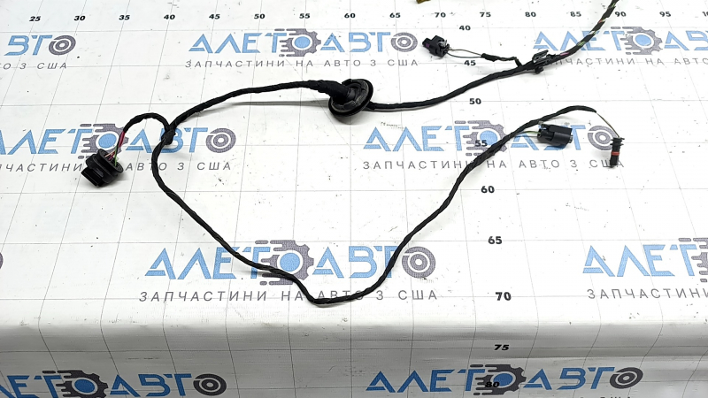 Wiring for the front right door of a Mercedes W167 GLE 350 450 20-23 keyless