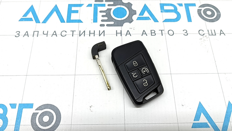 VW Tiguan 18-20 keyless key, 5 buttons, type 2, scratches