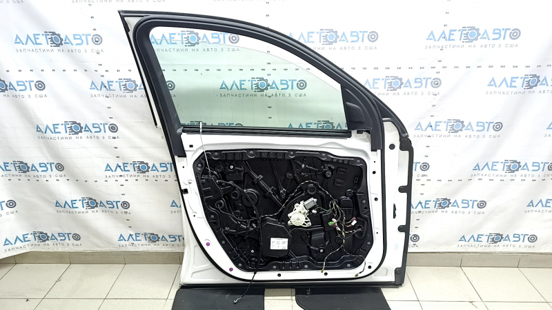 Front left door assembly Mercedes W167 GLE 350 450 20-26 keyless, white 799