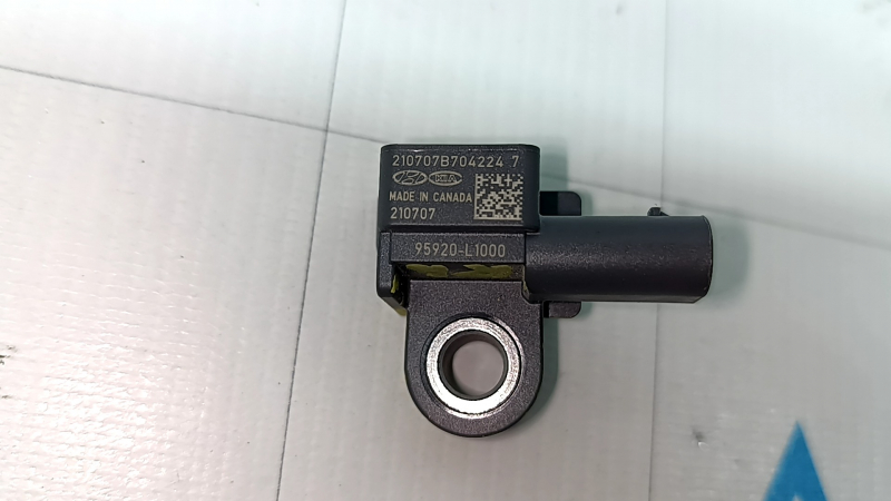 Rear right airbag sensor for Hyundai Santa FE 19-23