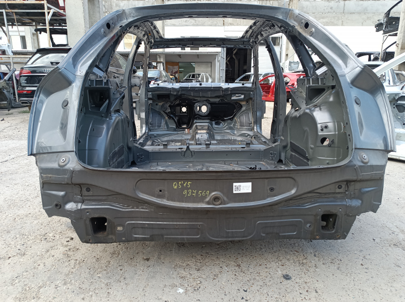 Rear panel Audi Q3 8U 15-18 2 parts, graphite, on the body